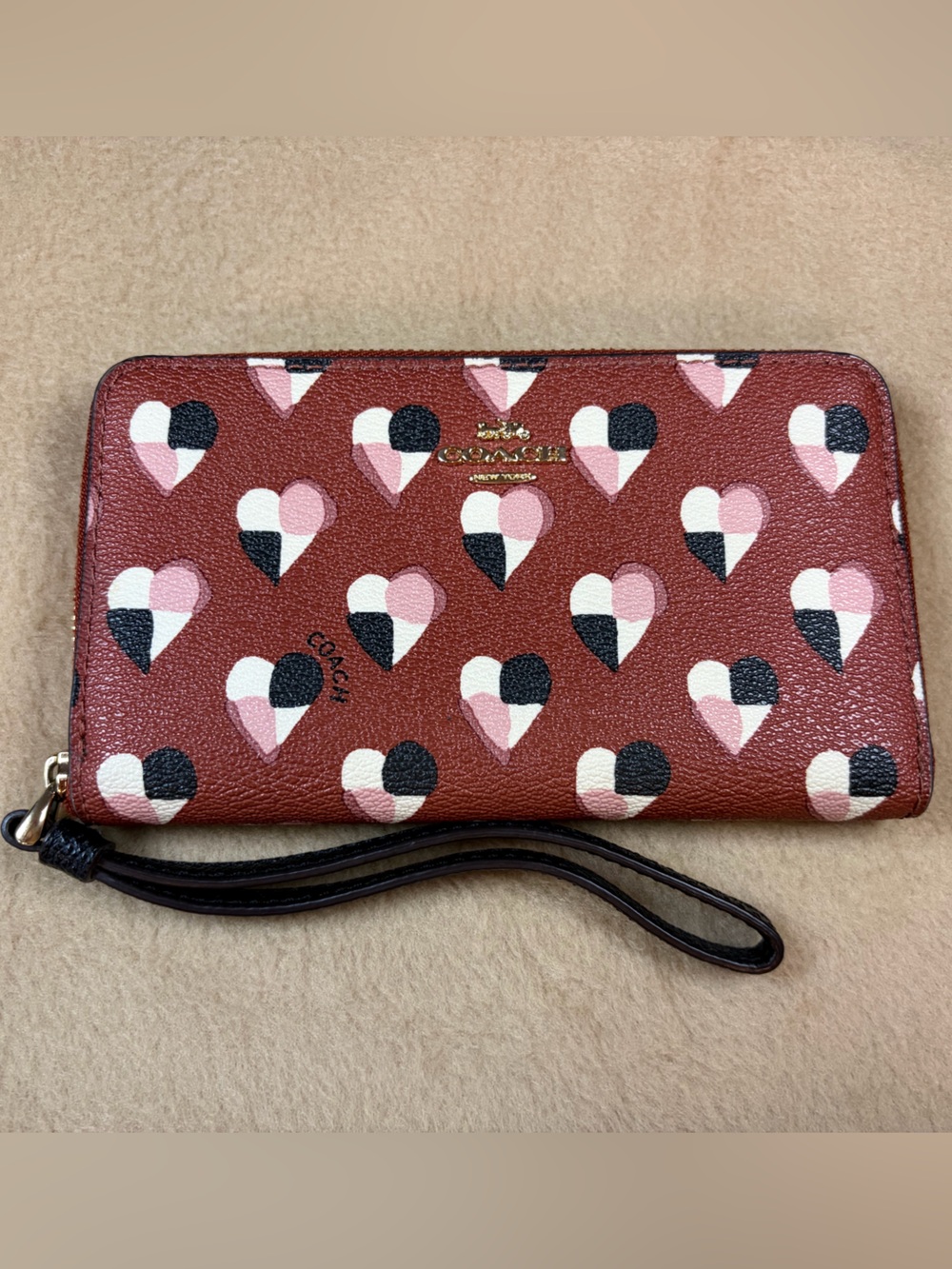 COACH Heart Petal Print Large Phone Wallet Wristlet Terracotta Red